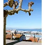 Despierta Con Vistas Unicas A La Ria De Apartment